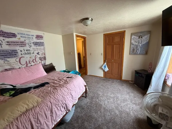 $190,000 | N4915 State Street, Leopolis, WI 54948