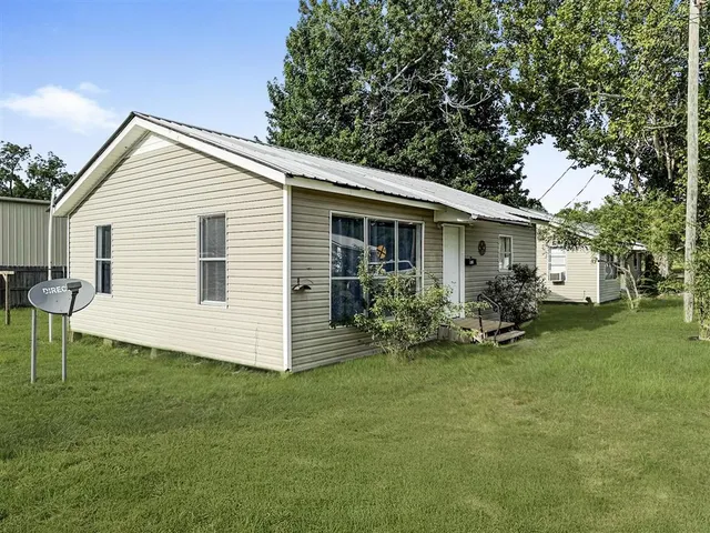 $75,900 | 6628 Bailey Road, Leesville, LA 71446