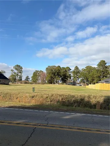 $39,900 | 103 Country Club Drive, Natchitoches, LA 71457