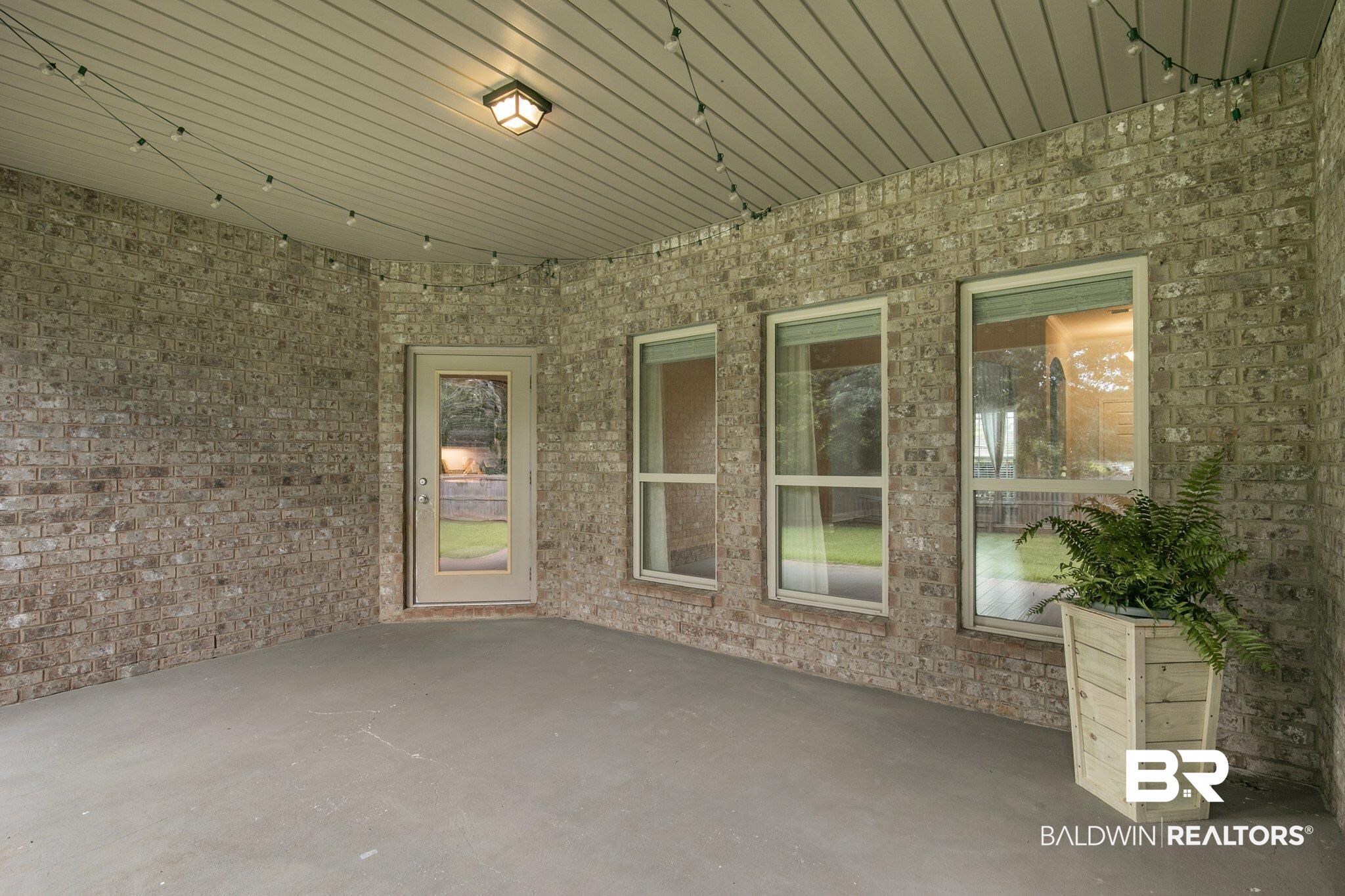 11909 Alabaster Drive Daphne, AL 36526 - Photo 32 of 41 Spacious Back Porch