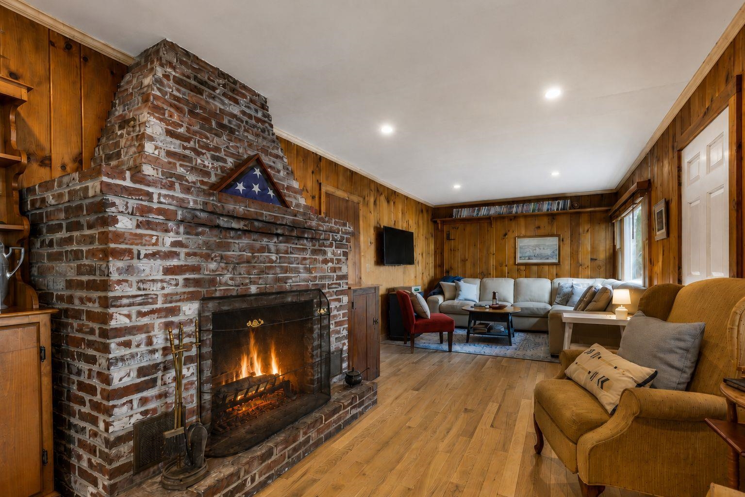 292 Bear Island Meredith, NH 03253 - Photo 10 of 42
