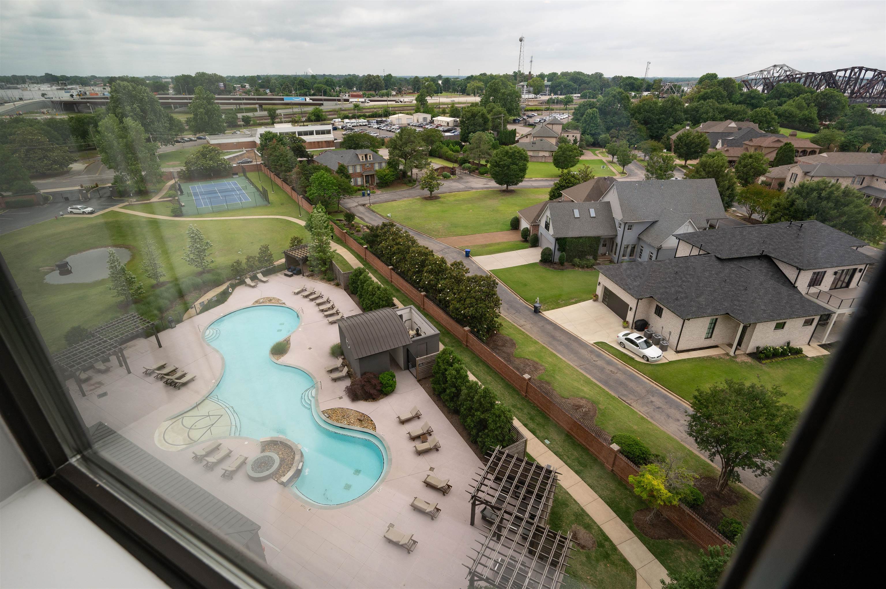 717 Riverside Drive, Unit 805/806 Memphis, TN 38103 - Photo 26 of 40