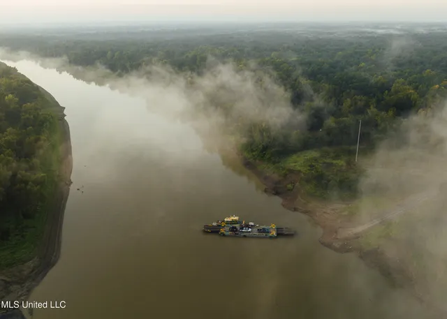 $4,995,000 | Old River Road, Vicksburg, MS 39183