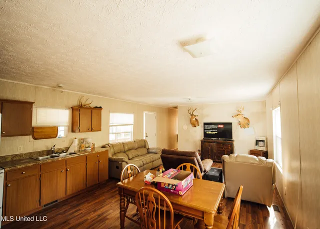 $4,995,000 | Old River Road, Vicksburg, MS 39183