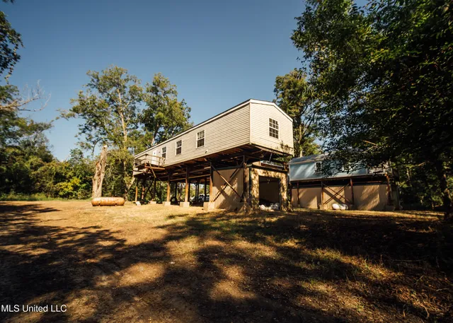 $4,995,000 | Old River Road, Vicksburg, MS 39183
