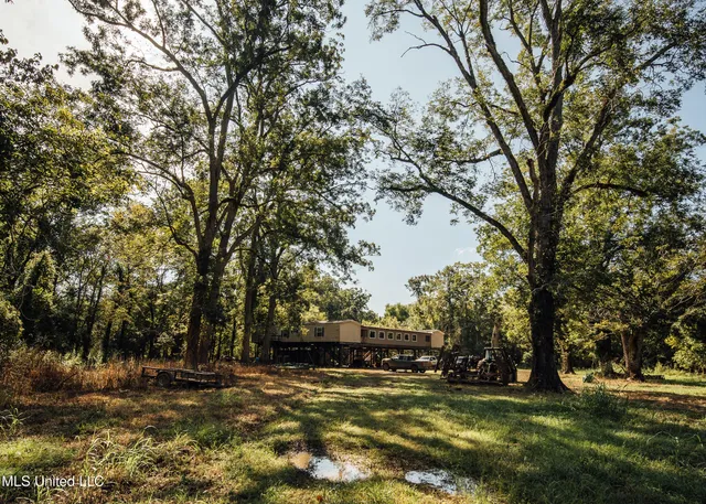 $4,995,000 | Old River Road, Vicksburg, MS 39183