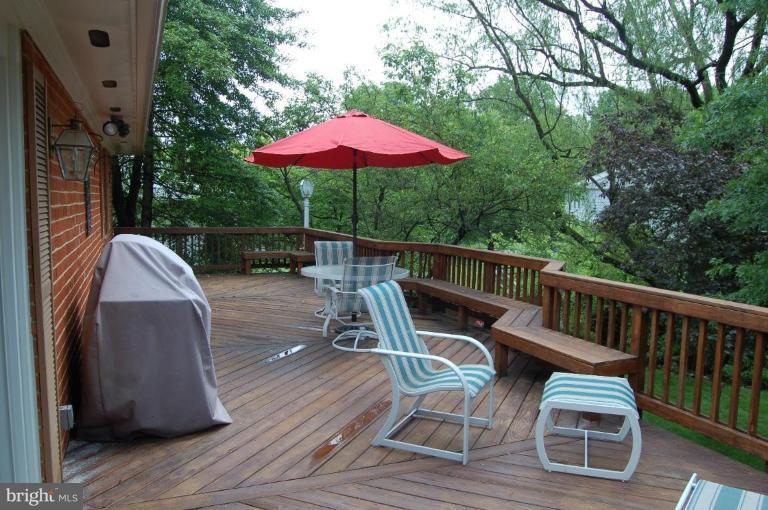 3704 Briars Road Olney, MD 20832 - Photo 14 of 17 Deck