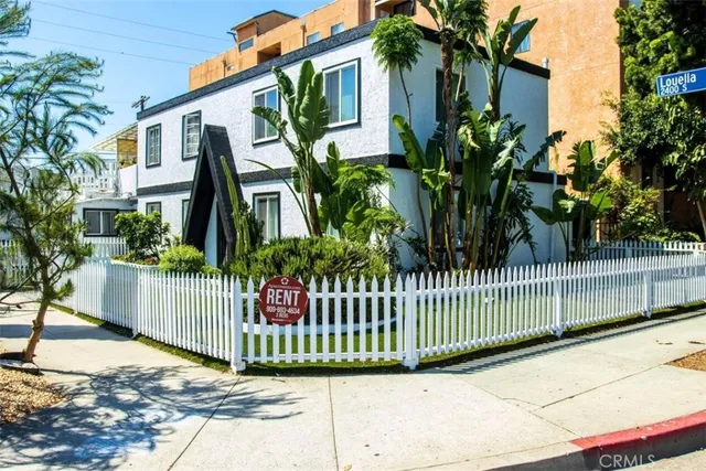 $2,695,000 | 2403 Louella Avenue, Venice, CA 90291
