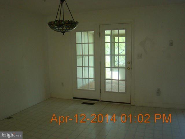 3528 Hammerstone Road Laurel, MD 20724 - Photo 11 of 18 Kitchen