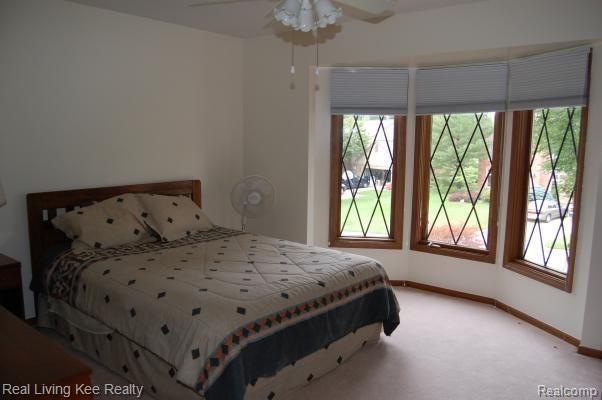 1763 Jason Circle Rochester, MI 48306 - Photo 9 of 21 Bedroom 2