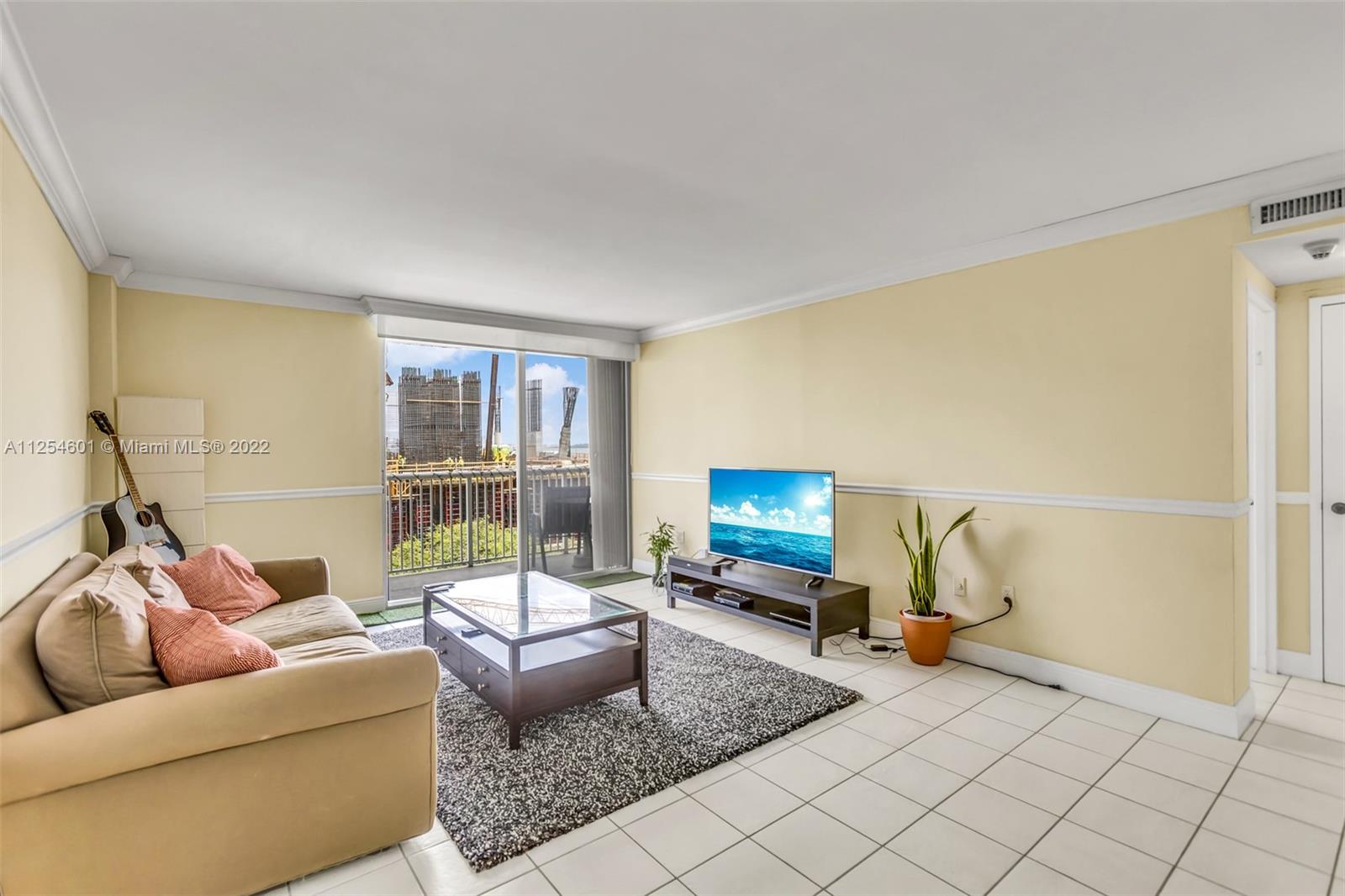 150 Southeast 25th Road, Unit 5D Miami, FL 33129 - Photo 2 of 22 Gallery Image 2