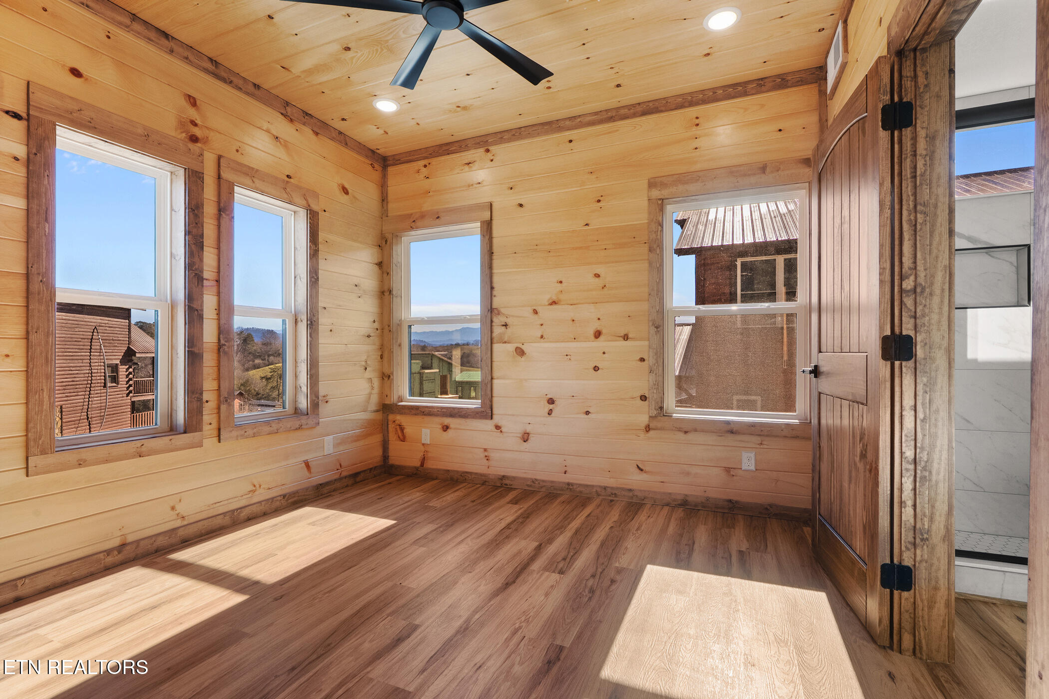 1568 Rainbow Ridge Way Sevierville, TN 37862 - Photo 23 of 52 dsc07944