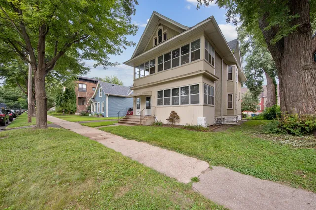 $492,000 | 652 Dayton Avenue, St. Paul, MN 55104