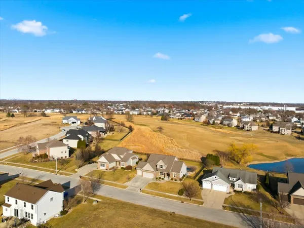 $580,000 | 2706 Piney Run, Bloomington, IL 61705