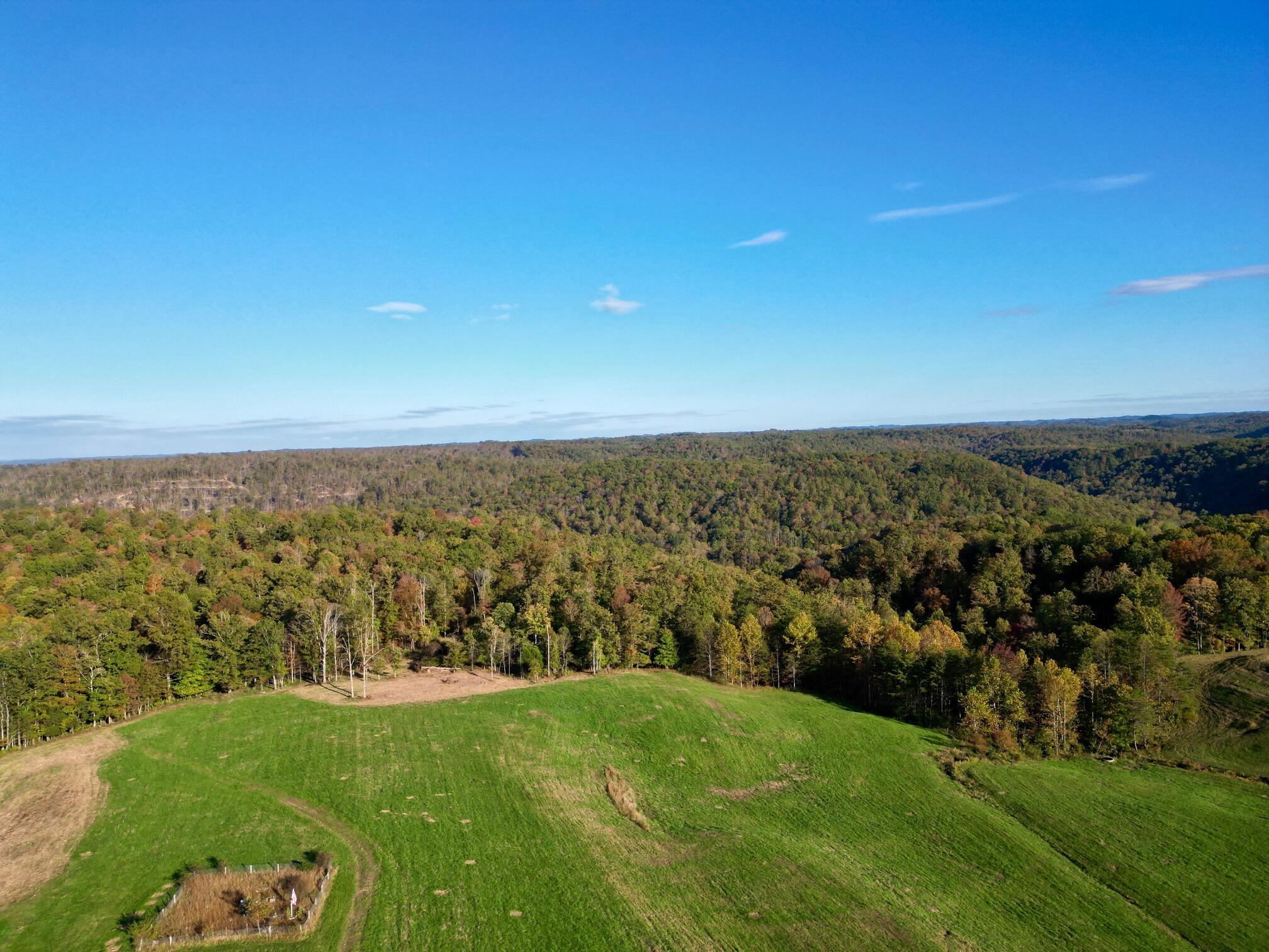 714 Spencer Ridge Road Beattyville, KY 41311 - Photo 18 of 33 dji_fly_20251015_172022_885_176056384557