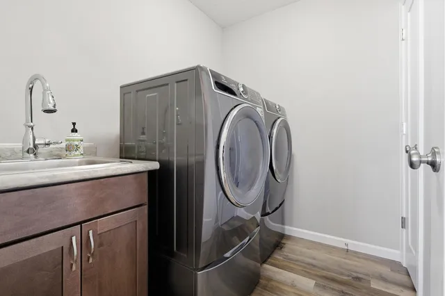 $449,900 | 276 Tower Avenue, Dundas, MN 55019