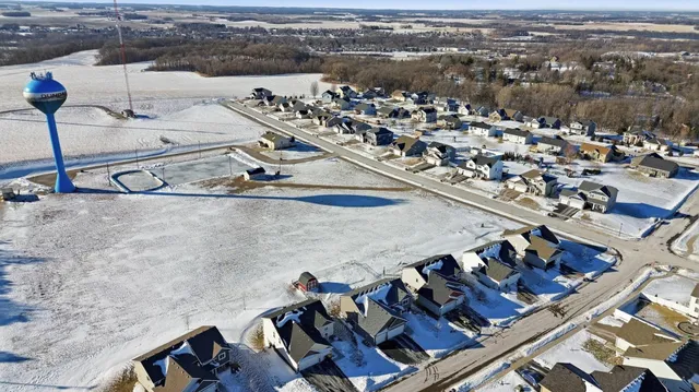 $449,900 | 276 Tower Avenue, Dundas, MN 55019