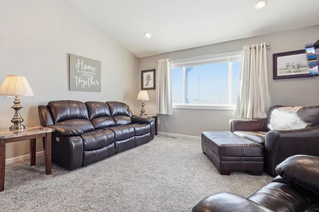 $449,900 | 276 Tower Avenue, Dundas, MN 55019