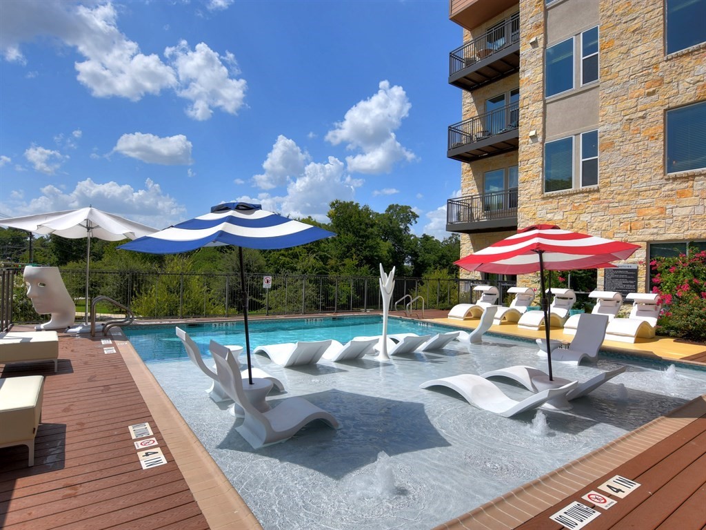 1900 Barton Springs Road, Unit 5031 Austin, TX 78704 - Photo 28 of 40 pool