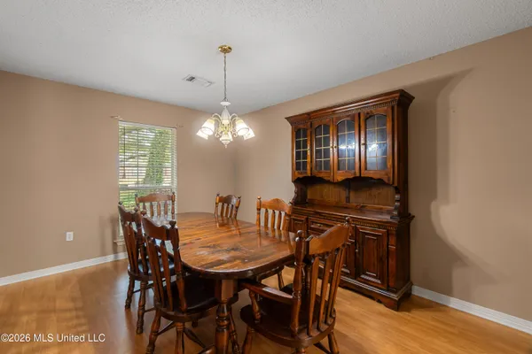 $300,000 | 107 Brentwood Drive, Picayune, MS 39466