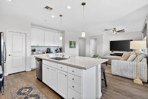 $823,999 | 3088 Palomino Way, Hollister, CA 95023