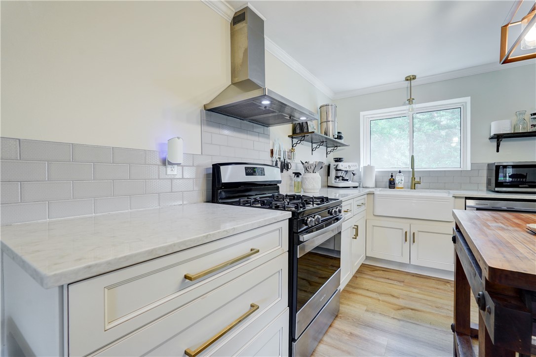 1786 Baird Road Penfield, NY 14526 - Photo 20 of 50 Gallery Image 20