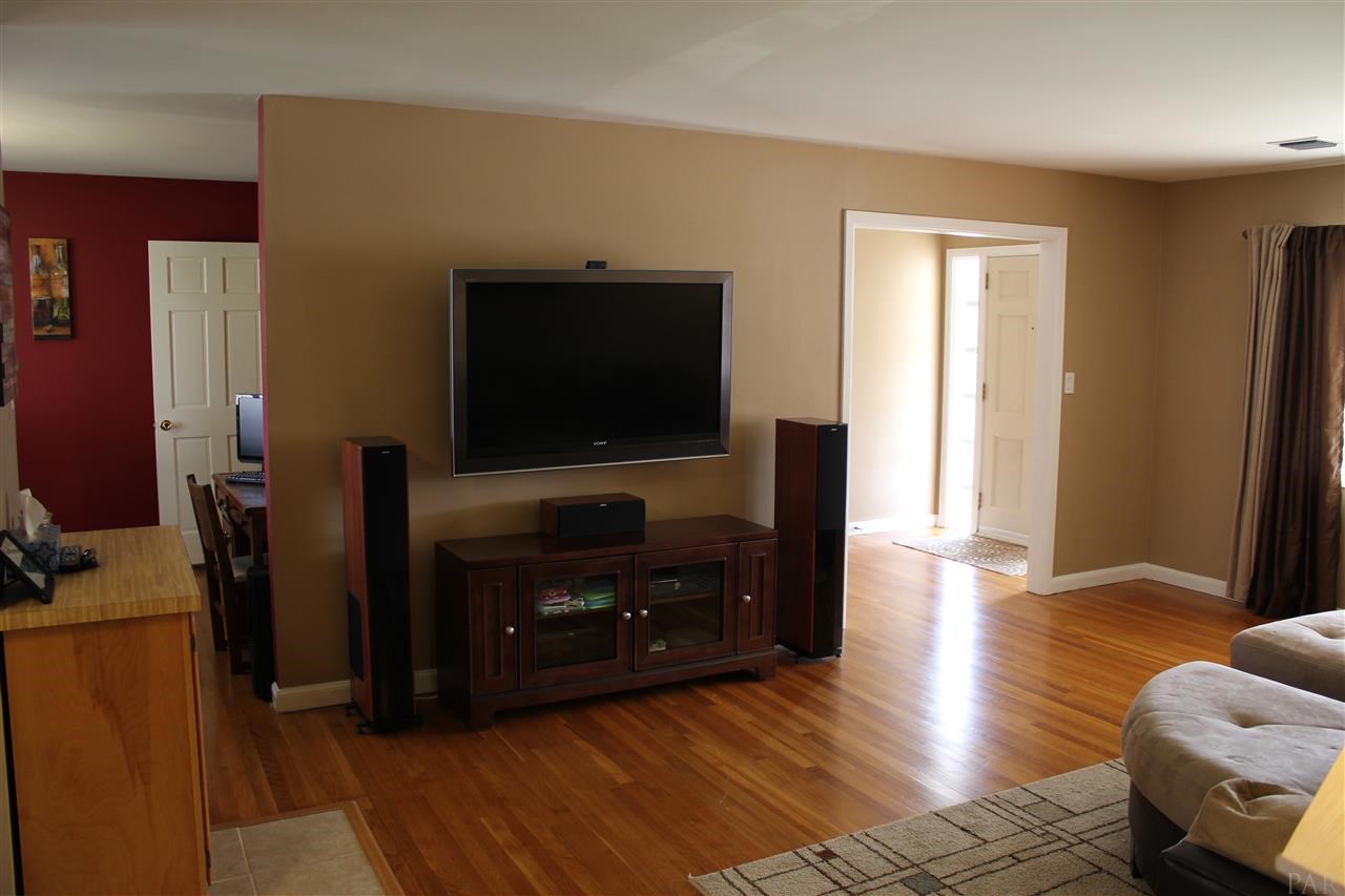 3980 Aiken Road Pensacola, FL 32503 - Photo 13 of 38 Gallery Image 13