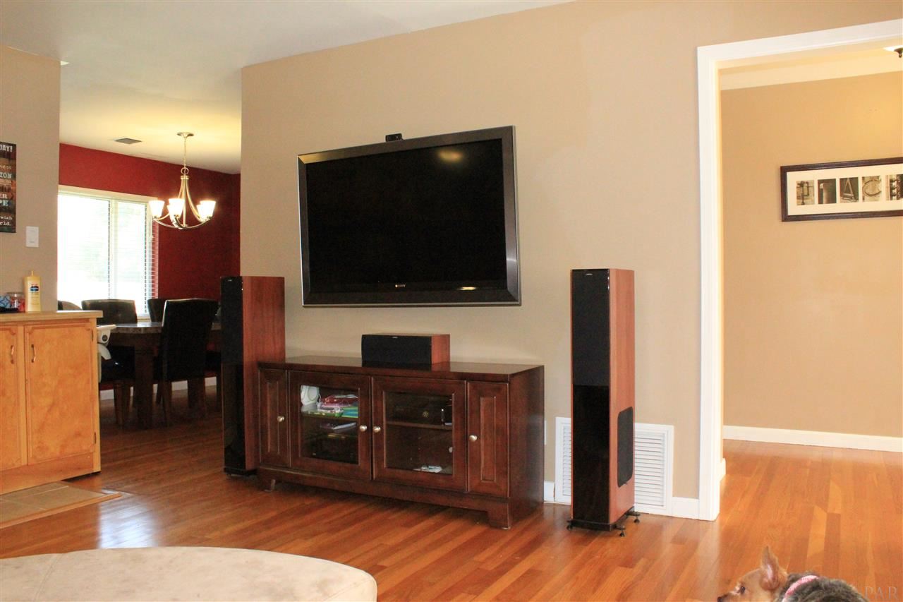 3980 Aiken Road Pensacola, FL 32503 - Photo 14 of 38 Gallery Image 14