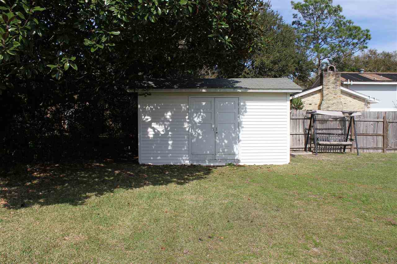 3980 Aiken Road Pensacola, FL 32503 - Photo 10 of 38 Gallery Image 10