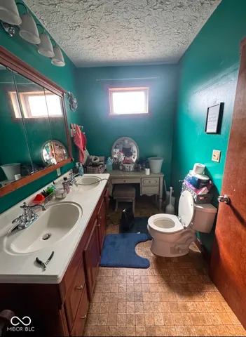 $315,000 | 726 North Main Street, Carthage, IN 46115