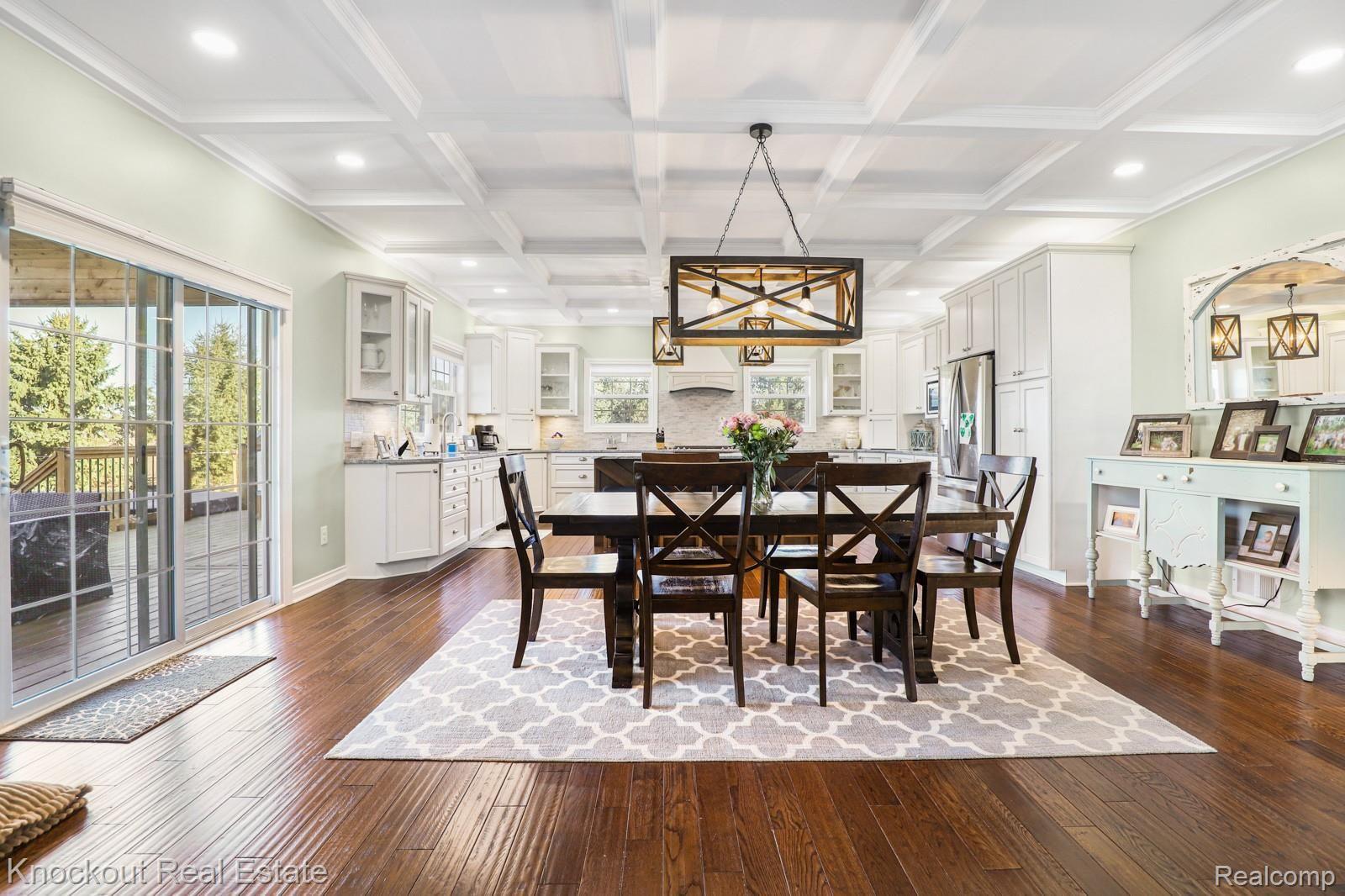 2718 Burns Road Munger, MI 48747 - Photo 11 of 82 2718 Burns Munger Interiors-8.jpg