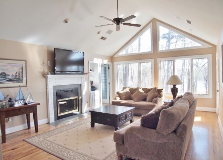 1015 Pintail Point Road Anderson, SC 29626 - Photo 4 of 21 Gallery Image 4