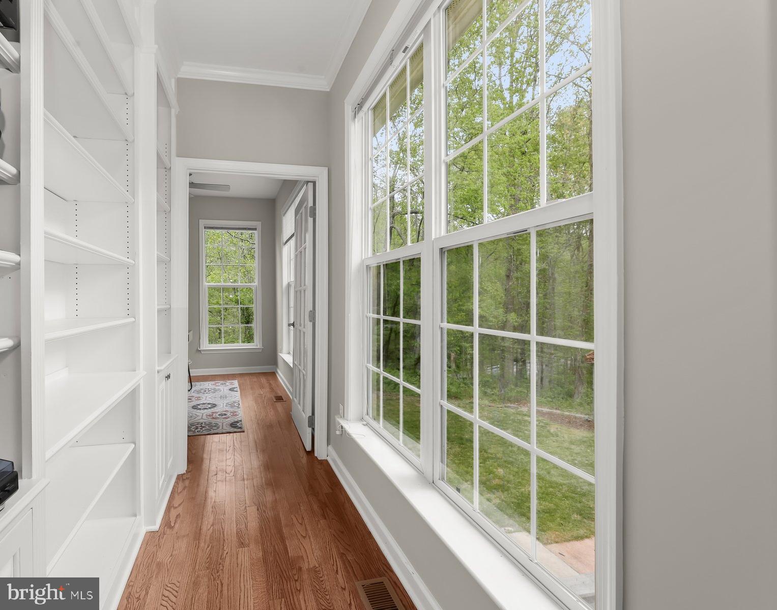 15101 Union Chapel Road Woodbine, MD 21797 - Photo 28 of 95 Hallway to private home office