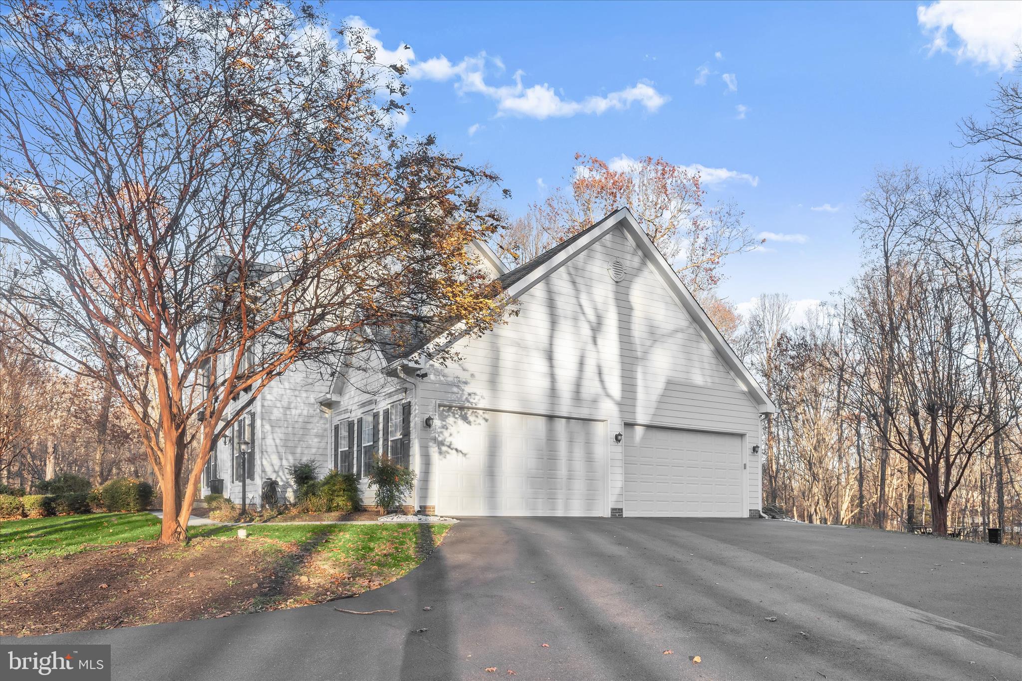 15101 Union Chapel Road Woodbine, MD 21797 - Photo 71 of 95 Attached 4-car garage
