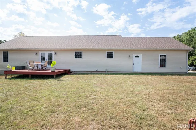 $455,000 | 20601 County Road 1220, St. James, MO 65559