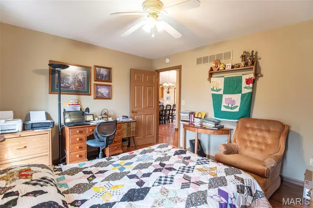 $455,000 | 20601 County Road 1220, St. James, MO 65559