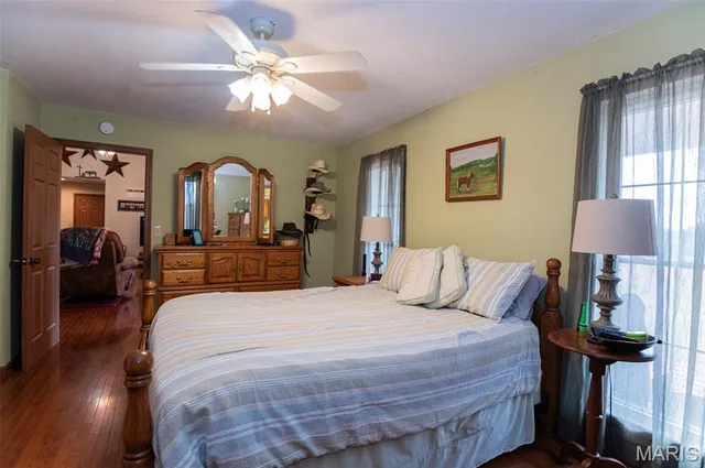 $455,000 | 20601 County Road 1220, St. James, MO 65559