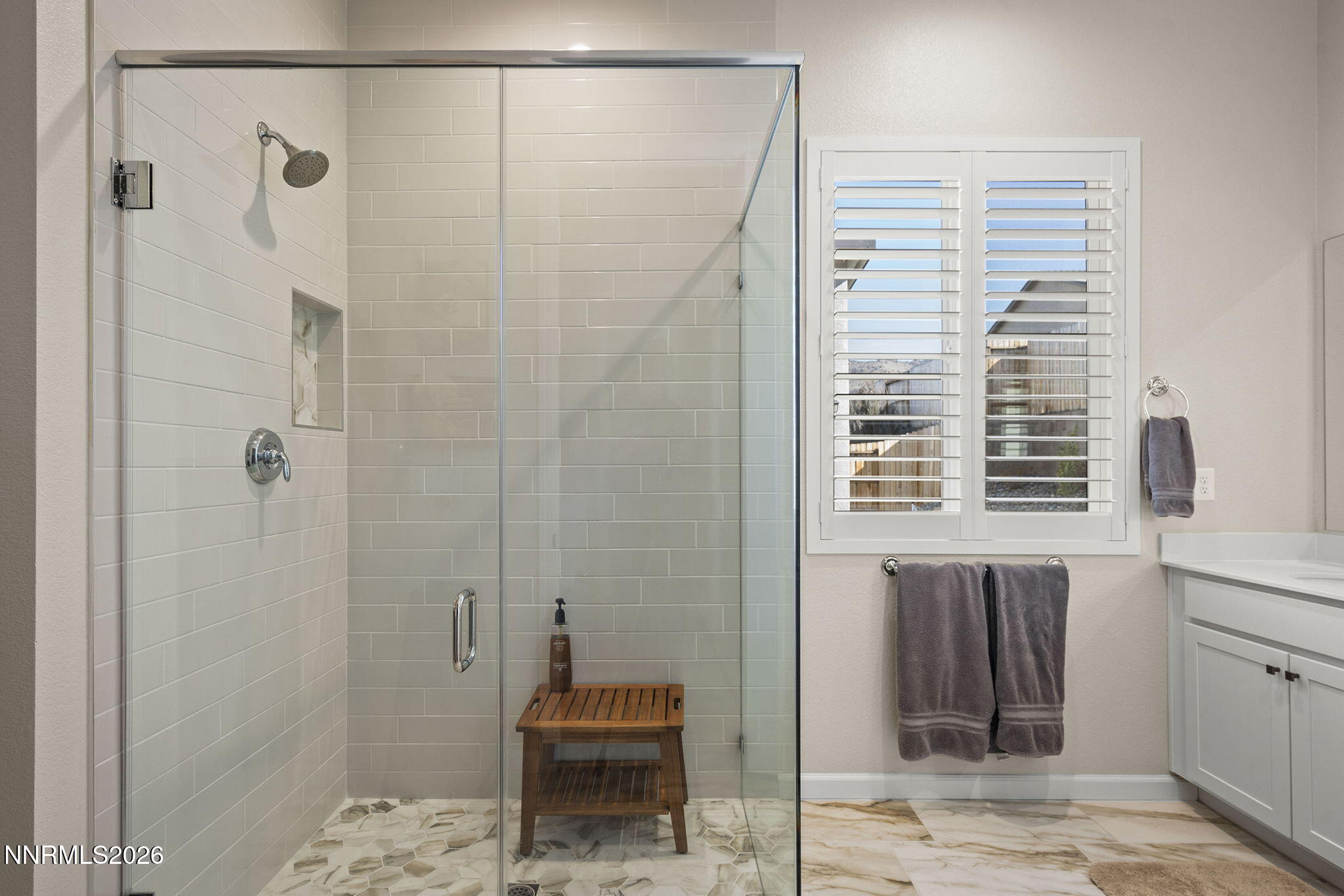 2268 Paint Horse Drive Reno, NV 89521 - Photo 15 of 27 16-web-or-mls-_DSC0017