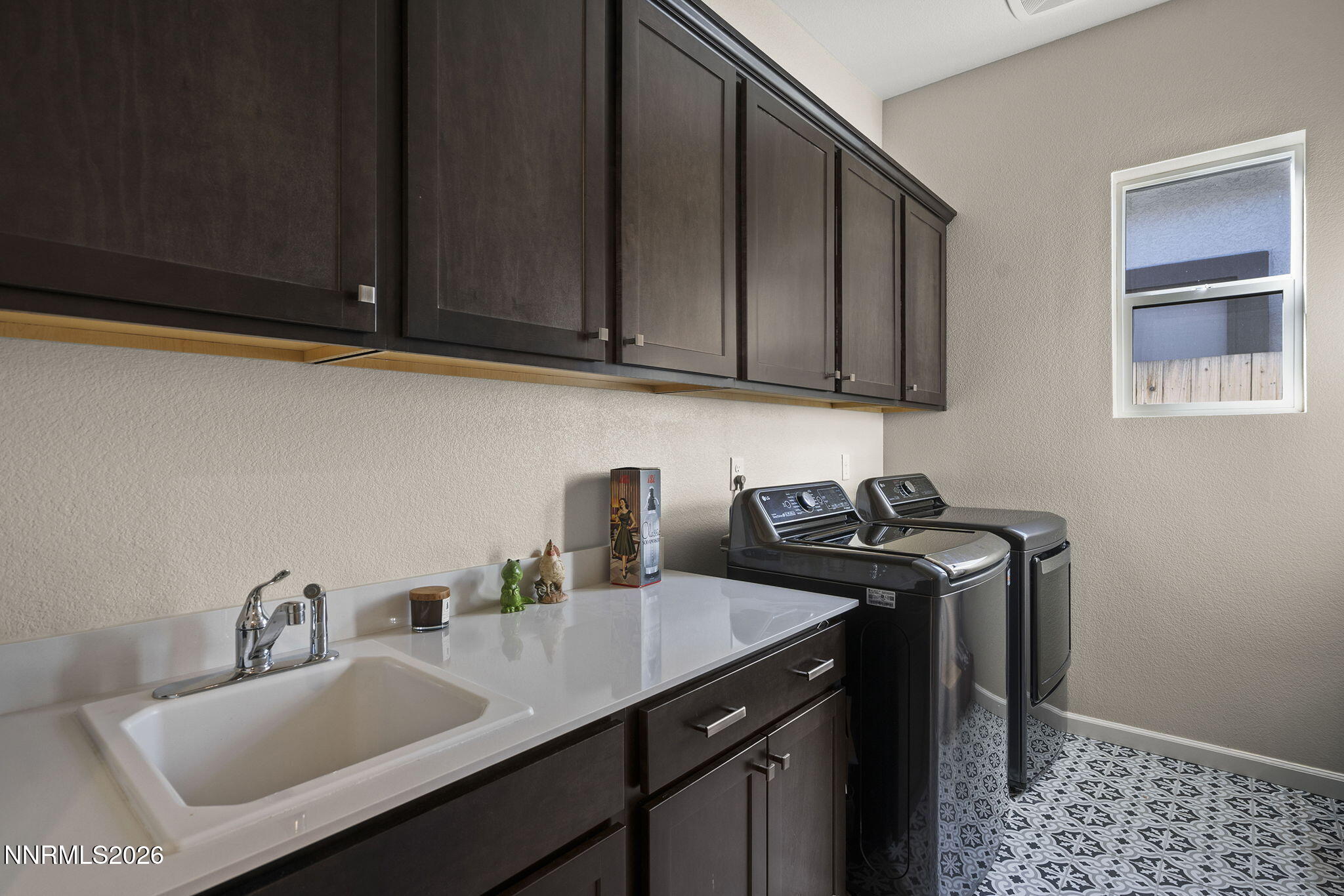 2268 Paint Horse Drive Reno, NV 89521 - Photo 20 of 27 21-web-or-mls-_DSC0132