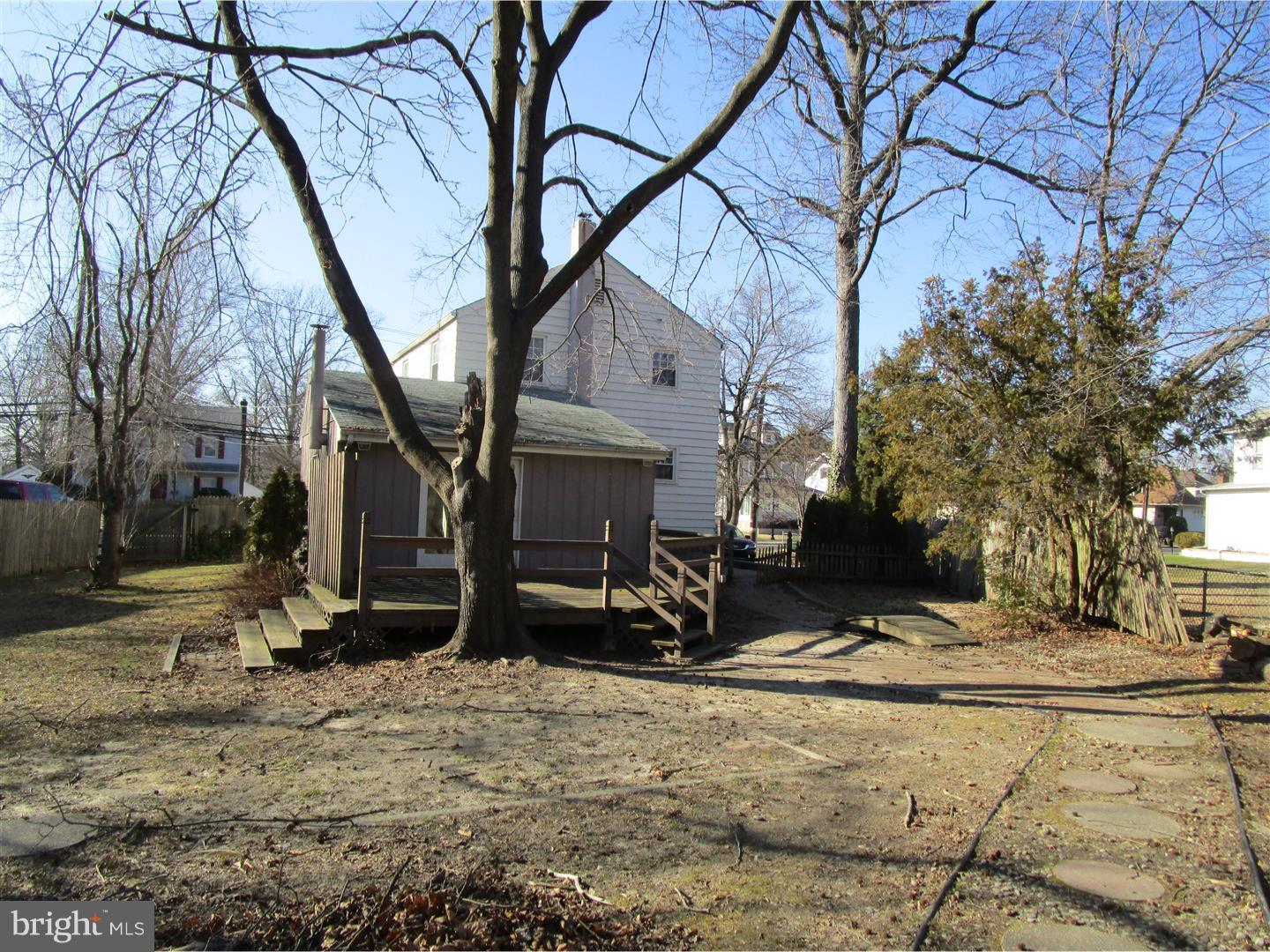 618 Clements Bridge Road Barrington, NJ 08007 - Photo 16 of 23