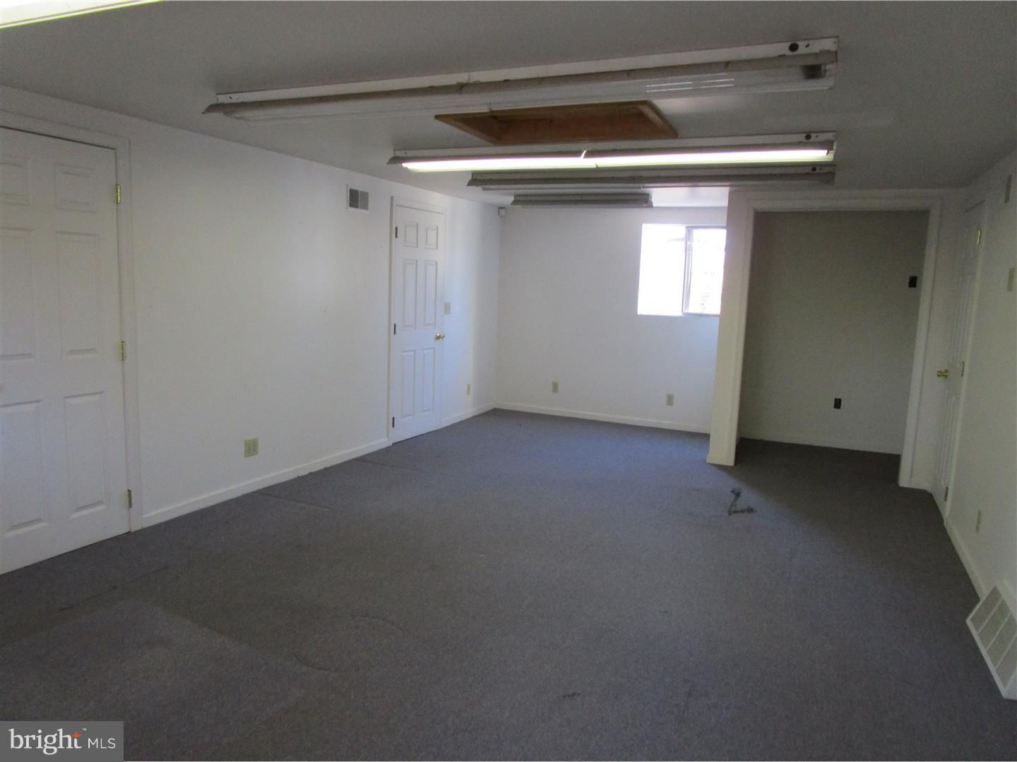 618 Clements Bridge Road Barrington, NJ 08007 - Photo 21 of 23