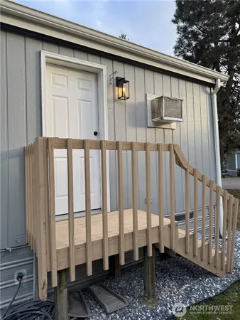 $164,999 | 12117 126th St Court East, Unit 5, Puyallup, WA 98374