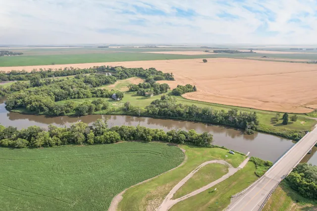 $236,650 | 7194 180th Avenue Southeast, Wahpeton, ND 58075