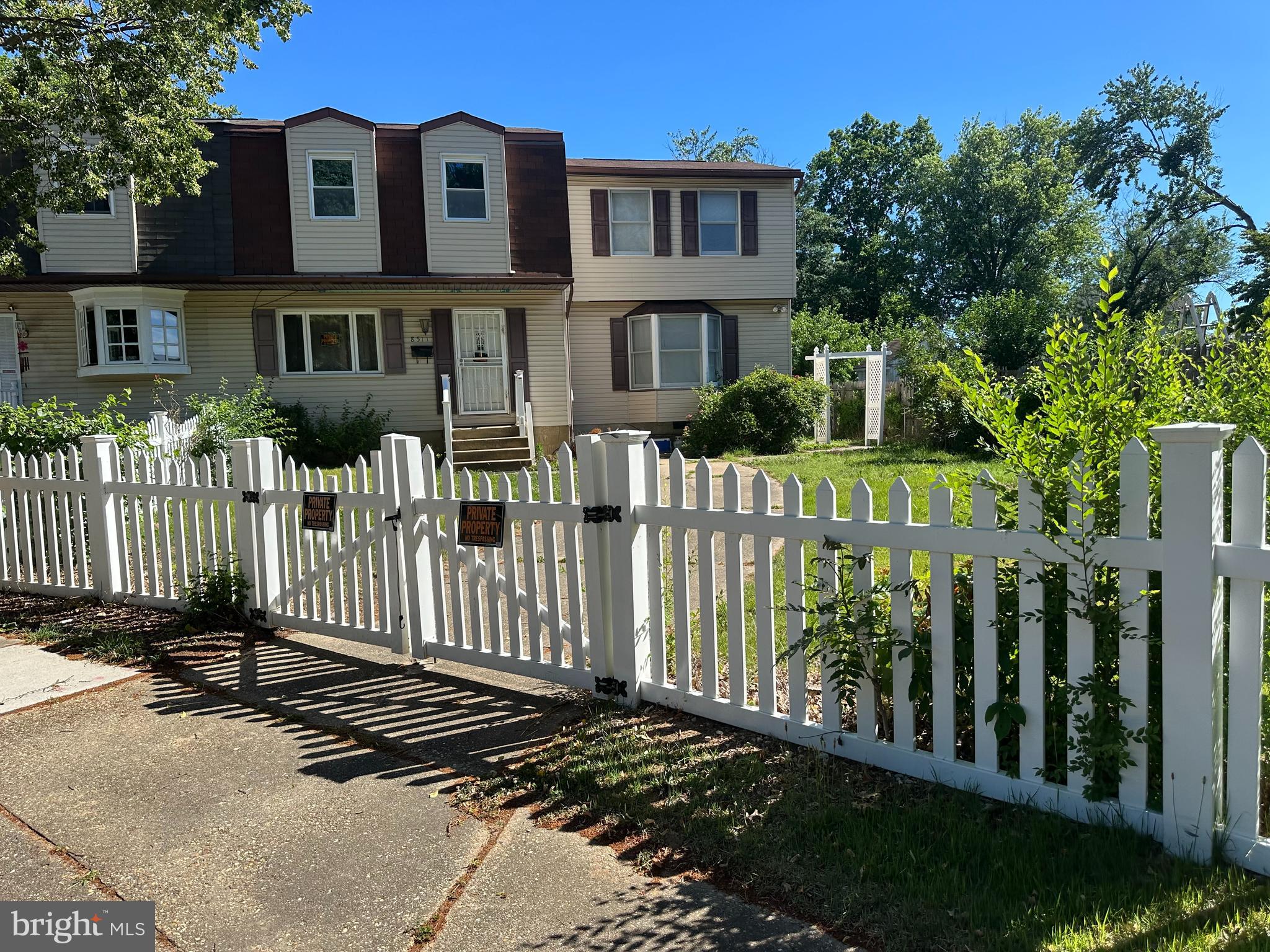 8511 Summit Road Pasadena, MD 21122 - Photo 1 of 9 front