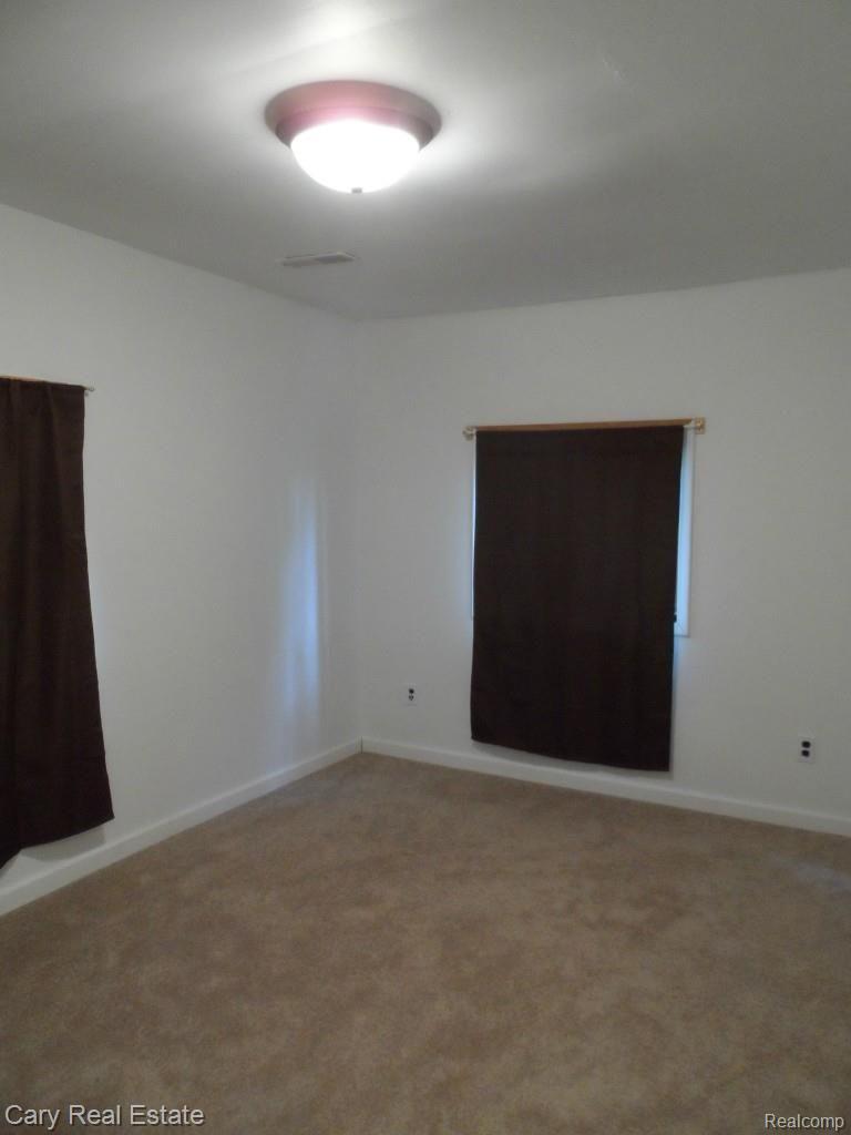 105 South Mount Tom Road Mio, MI 48647 - Photo 10 of 12 SAM_0210.jpg