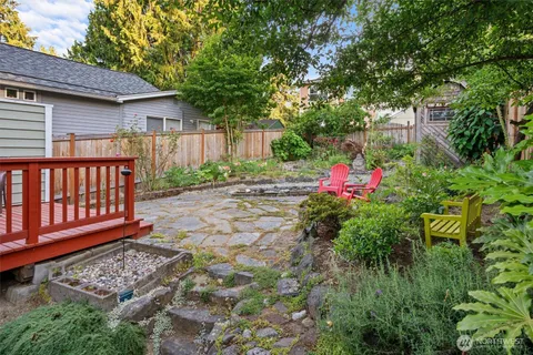 $950,000 | 1611 Northeast Perkins Way, Shoreline, WA 98155
