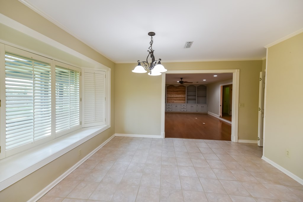 902 Richmond Road Dothan, AL 36303 - Photo 13 of 34