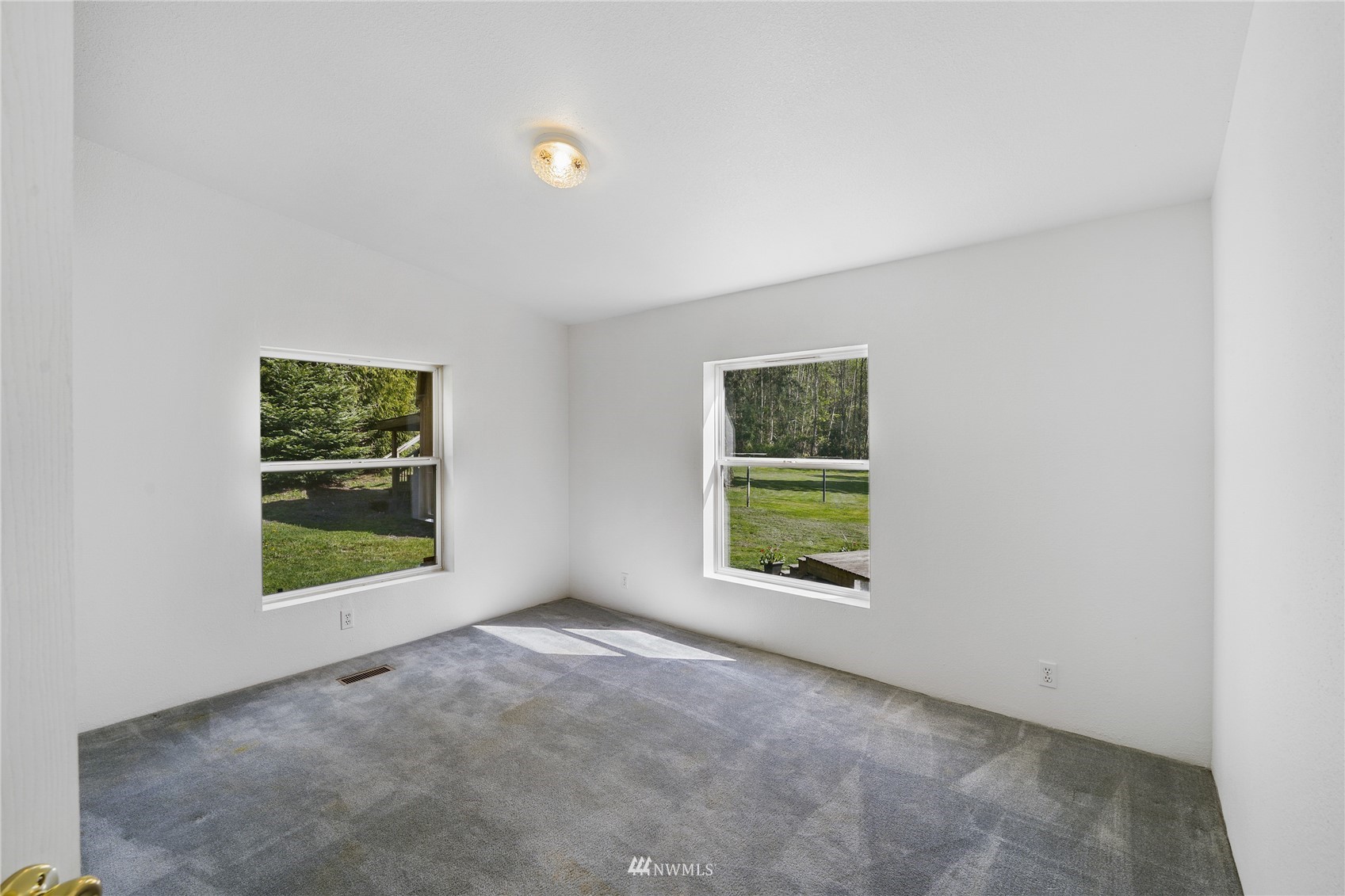 15583 Snee Oosh Road La Conner, WA 98257 - Photo 16 of 39 Gallery Image 16