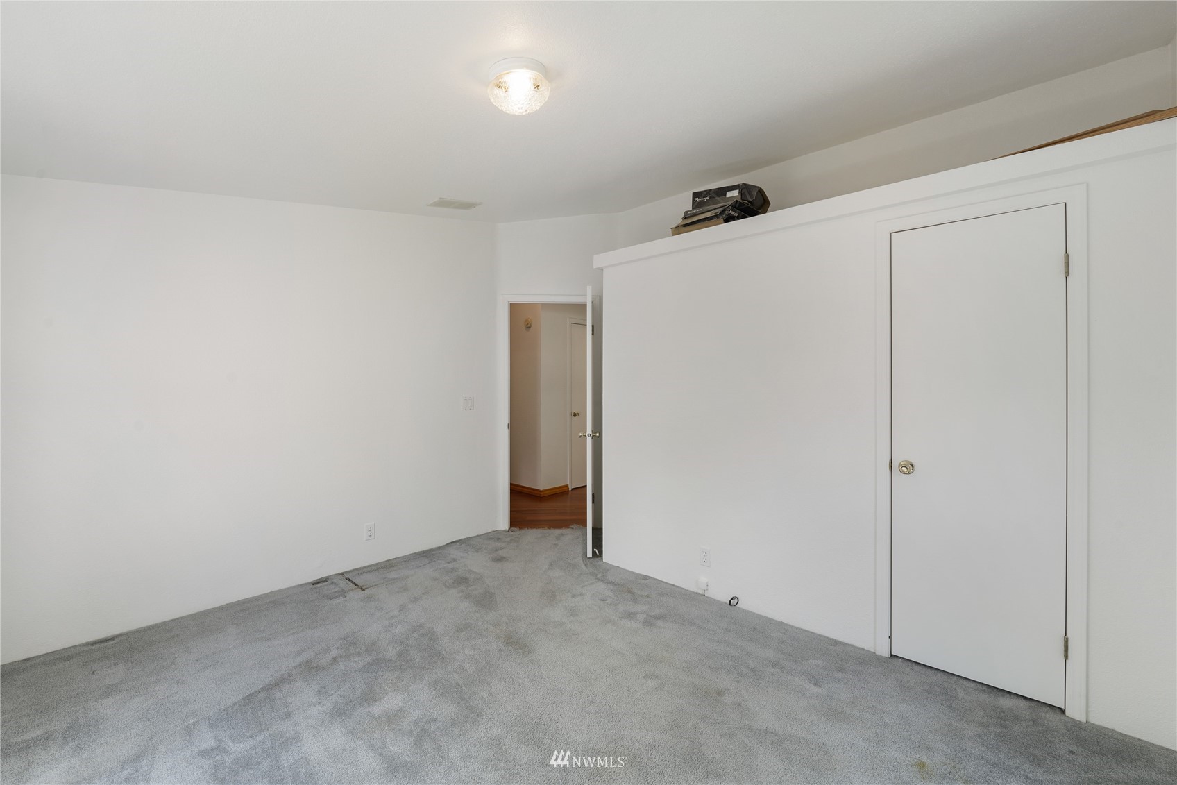 15583 Snee Oosh Road La Conner, WA 98257 - Photo 17 of 39 Gallery Image 17