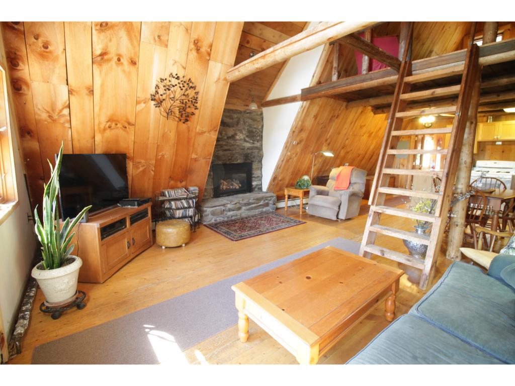 350 Kelly Road Stockbridge, VT 05772 - Photo 4 of 29